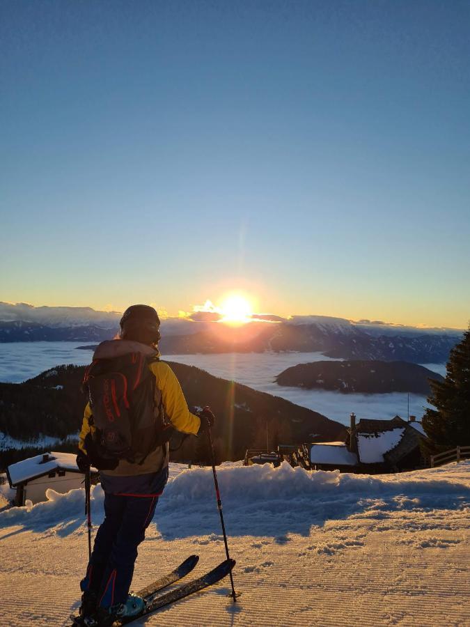 Apartment Wanderlust Gerlitzen Kanzelhohe ภายนอก รูปภาพ